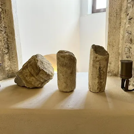 Katharsis - 15th C Venetian Palace - Naxos Old Town Ii